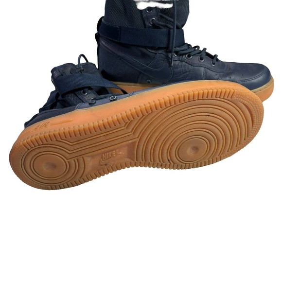 Nike Men's Air Force 1 SF High Size 10.5 Midnight Navy Gum Bottom 864024-400 - Picture 7 of 7